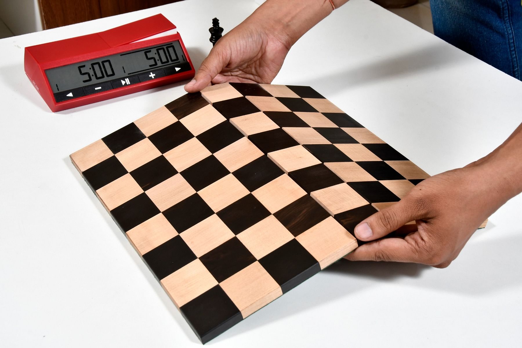 Folding Solid Wood Chess Board in Ebony Wood & Maple Wood - 12.5