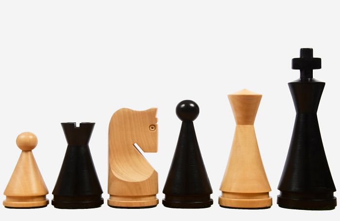 White & Black The Classic Series Cone Shaped Chess Pieces in Ebonized Boxwood & Natural Boxwood overview - 4.09" King By
Chessbazaar