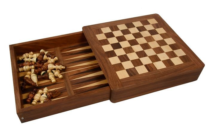 Slightly Imperfect Travel-Friendly Chess Set – Magnetic Sheesham & Box Wood with Board, Dice & Stones
