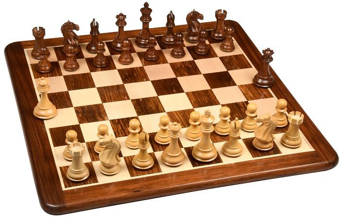The Fierce Knight Staunton Pieces in Sheesham/Boxwood - 4.1" King with Board