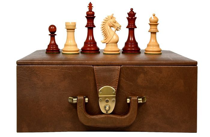 Combo of 2016 Bridle Series Luxury Chess Pieces in Bud Rose / Box Wood - 4.2" King with Storage Box