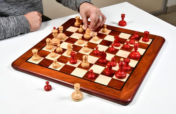 Repro Vintage 1930 German Knubbel Chess Set in Stained Crimson / Boxwood  - 3" King with Board 