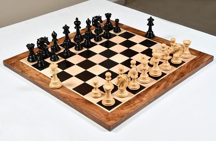 American Adios Luxury Chess Set with Board in Ebony / Boxwood - 4.4" King 
