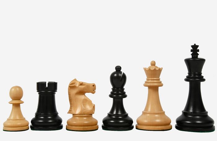 1972 Reproduced Fischer-Spassky Staunton Pattern Chess Pieces V2.0 in Ebonized Boxwood & Natural Boxwood - 3.7" King