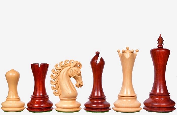 The Empire II Luxury Series Staunton Chess Pieces in Bud Rosewood / Boxwood - 4.4" King