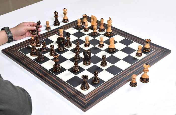 Combo of 1959 Reproduced Russian Zagreb Staunton Series Chess Pieces in Burnt & Natural Box Wood With Board & Box - 3.75" King