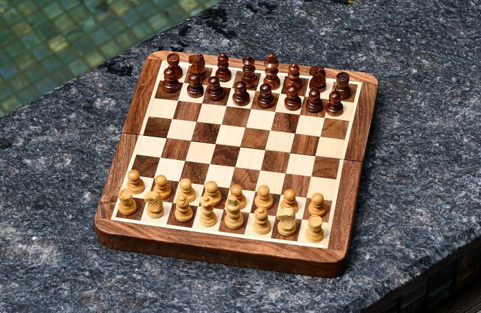 Representation of chessbazaar 7 inch travel chess set