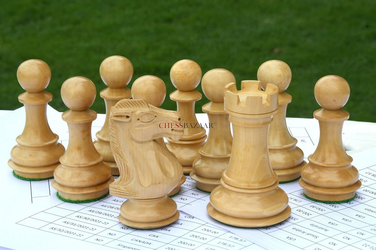 Combo of Paperweight Rook, Bishop & Pawn Chess Pieces in Box Wood & Bud  Rosewood - 4.52