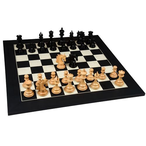 Arabian Knight Series Chess Pieces in Ebony / Boxwood & Maple Board