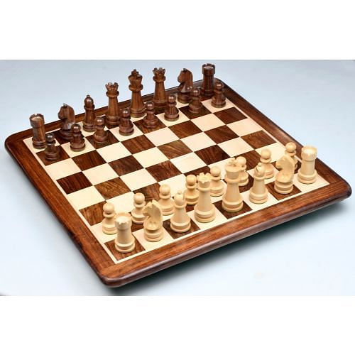 The Championship Series Chess Pieces in Sheesham/Boxwood - 3.75" King with Board