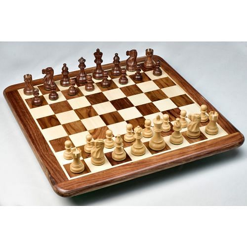 The Smokey Staunton Chess Pieces in Sheesham/Boxwood With Board & Box- 3.8" King