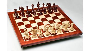 Sher-E-Punjab Chess Pieces in Bud Rose Wood/Boxwood With Board & Box- 4.6" King