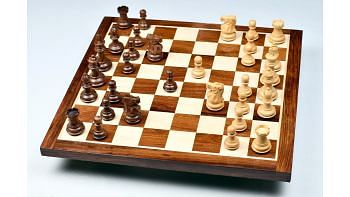 Contemporary Staunton Chess Set in Acacia Wood - 2.6" King, 34 Chessmen with Solid Chess Board 15"