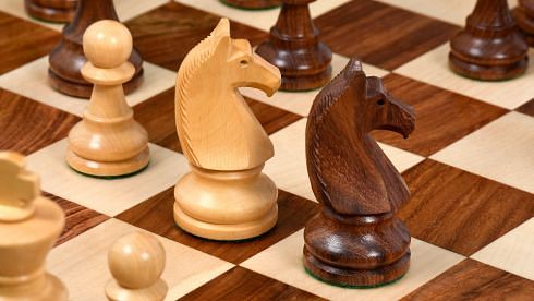 Repro 90s French Chavet Championship Chess Set V2.0 in Sheesham/Boxwood  with Board - 3.66 King