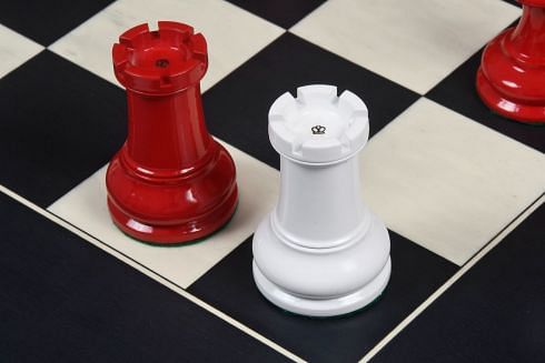 Reproduced 1849 Original Staunton Pattern Chess Pieces in Lacquer Finished Painted Crimson & Ivory White - 4.5