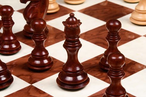 Meghdoot Staunton Series Wooden Chess Pieces in Bud Rose & Box Wood - 3.2