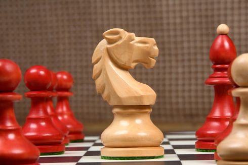 Special Edition Reproduced Vintage 1950's Circa Bohemia Staunton Series German Chess Pieces in Stained Crimson Boxwood - 3.89