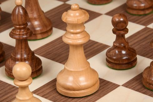 Reproduced Vintage 1950's Circa Bohemia Staunton Series German Chess Pieces in Sheesham & Box Wood - 3.89