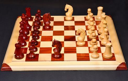 Reproduced 1963-1966 Piatigorsky Cup Chess Pieces in Bud Rose / Box Wood - 4.2