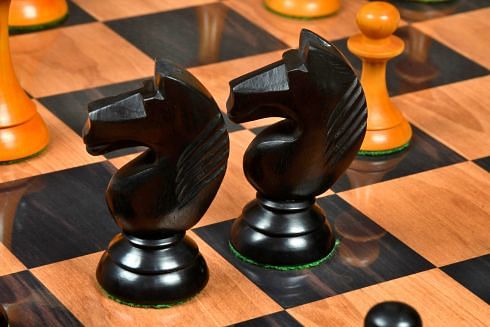 The 1950s Soviet (Russian) Latvian Reproduced Chess Pieces in Ebonized Boxwood / Antiqued Boxwood - 4.1