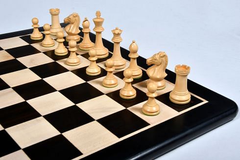 The GM Blitz Edition Staunton Series Chess Pieces in Ebony Wood & Natural Boxwood - 3.75