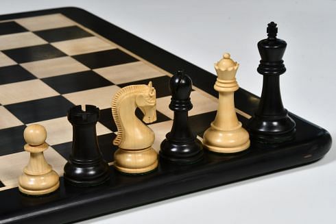 The Leningrad Club-Sized Wooden Chess Pieces in Black Ebonized Wood & Boxwood- 4.0