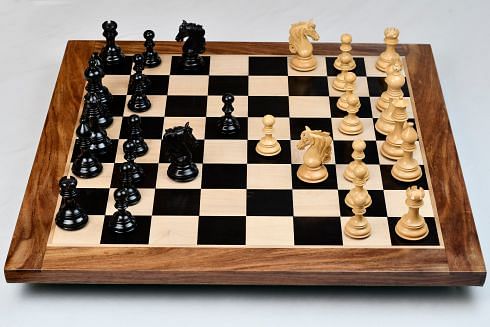 The Admiral Series II Staunton Chess Pieces in Ebony Wood & Box Wood - 4.5
