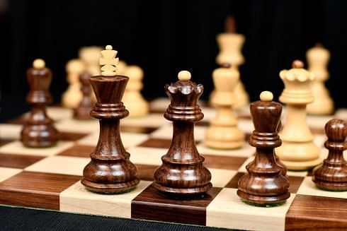 Lippali tsasa Gallery Chess le Checkers Wood Set Lesotho