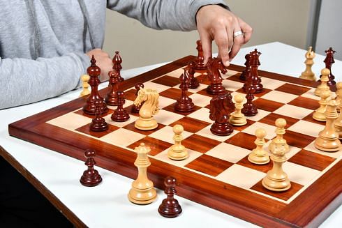 The Admiral Series II Staunton Chess Pieces in Bud Rosewood & Box Wood - 4.5