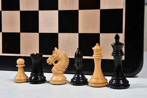 The American Bridle Triple-Weighted Chess Pieces with Extra Queen - Handcrafted in Ebony & Boxwood 4.2