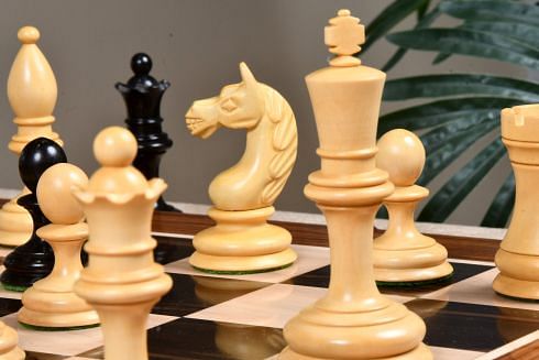 1935 Botvinnik Flohr Reproduced Soviet Chess Pieces in Ebony / Box Wood - 4