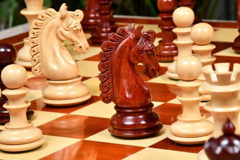 4.1″ Traveller Staunton Luxury Chess Pieces Only Set – Triple