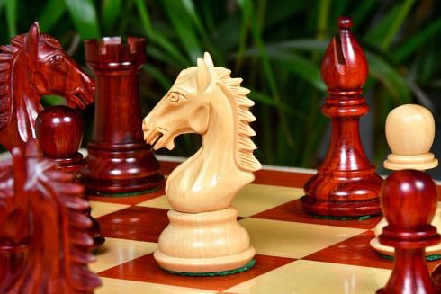 Derby Knight Staunton Weighted Chess Pieces in Bud Rosewood (Padauk) & Boxwood - 4.1