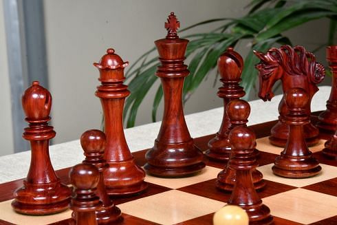 The Pegasus Series Artisan Staunton Chess Pieces ver 2.0 in Bud Rosewood and Boxwood - 4.6