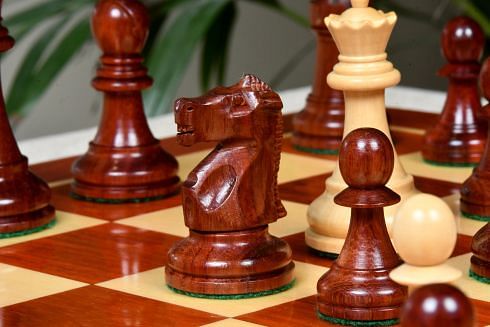 1972 Reproduced Fischer-Spassky Staunton Pattern Chess Pieces V2.0 in Bud Rosewood & Boxwood - 3.75
