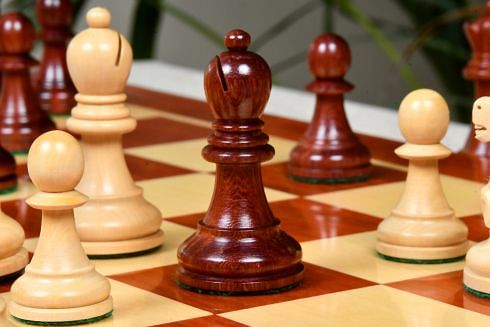 1972 Reproduced Fischer-Spassky Staunton Pattern Chess Pieces V2.0 in Bud Rosewood & Boxwood - 3.75