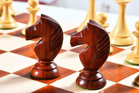 The 1950s Soviet (Russian) Latvian Reproduced Chess Pieces in Budrosewood & Natural Boxwood - 4.1