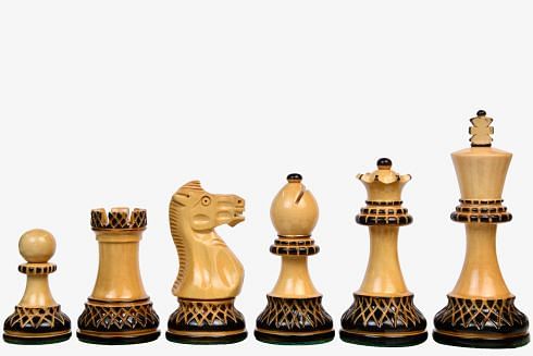 The Parker Staunton Series Lacquered Chess Pieces in Burnt Boxwood & Natural Boxwood - 3.9