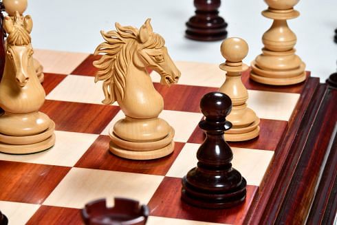 CB Wild Stallion Luxury Chess Pieces in Bud Rosewood & Boxwood - 4.4