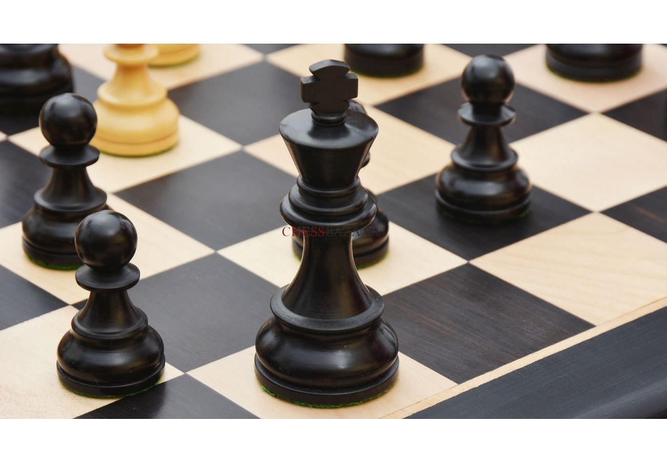 French Lardy Chess Pieces Staunton Ebonised Boxwood 3 