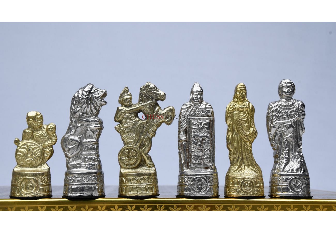 Brass Metal Luxury Chess Pieces & Board Combo Set in Shiny Gold