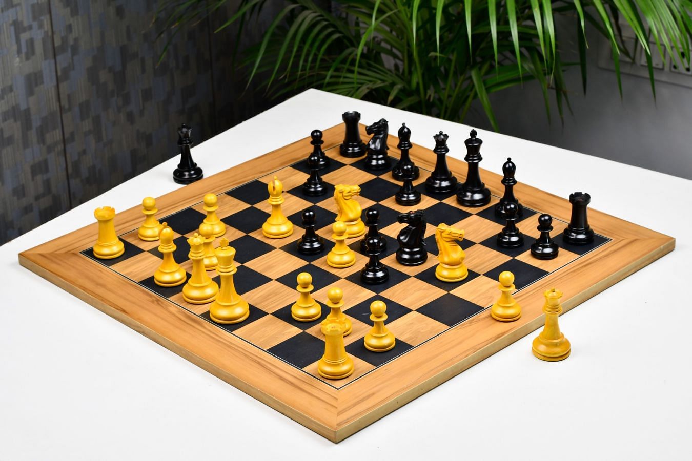 Shop Antique 1900 Marshall Staunton Pattern Chess Pieces Now Shop Antique 1900 Marshall Staunton Pattern Chess Pieces Now