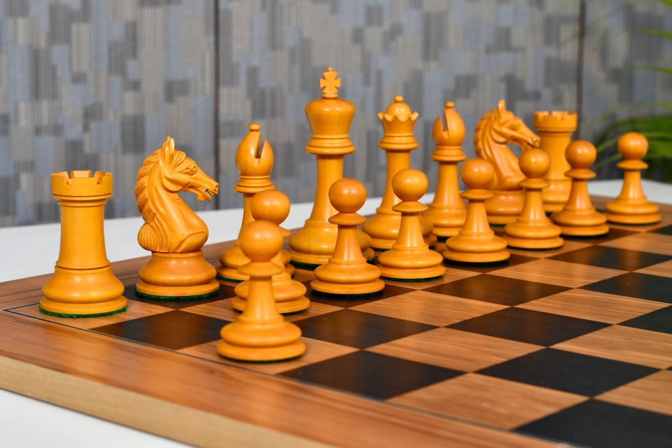 Black And Silver Brass 14 Inch Handcrafted Russian Soviet Metal Chess Pieces & Board Set At ₹ 9500/set In Amritsar