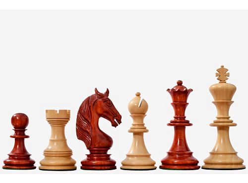 The Monarch’s Gambit Handcrafted Luxury Chess Pieces – in Bud Rosewood & Boxwood 4.4" King